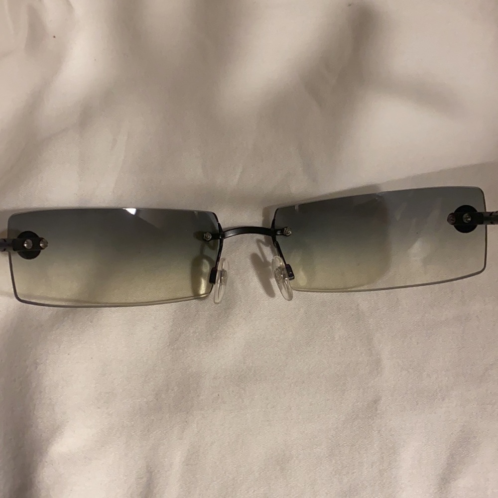 RARE- VINTAGE RIMLESS CHANEL GLASSES - Picture 5 of 10